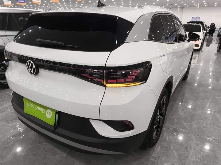 Фото 8 - Volkswagen ID.4 Crozz