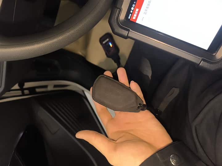 Фото 9 - Volkswagen ID.4 Crozz