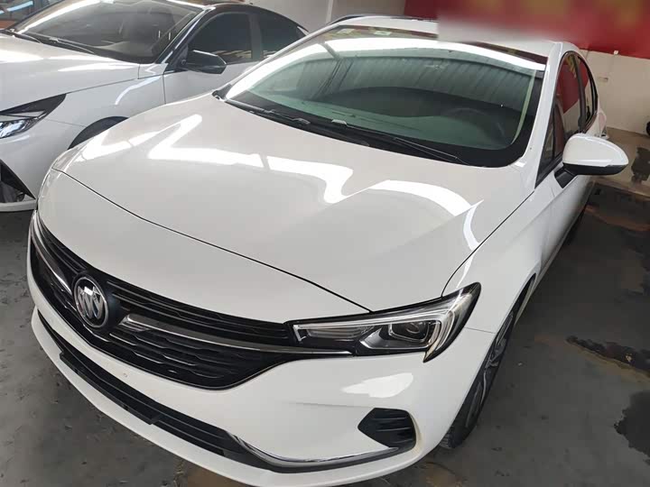 Фото 2 - Buick Verano