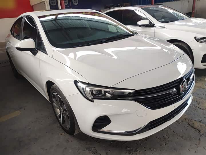 Фото 4 - Buick Verano