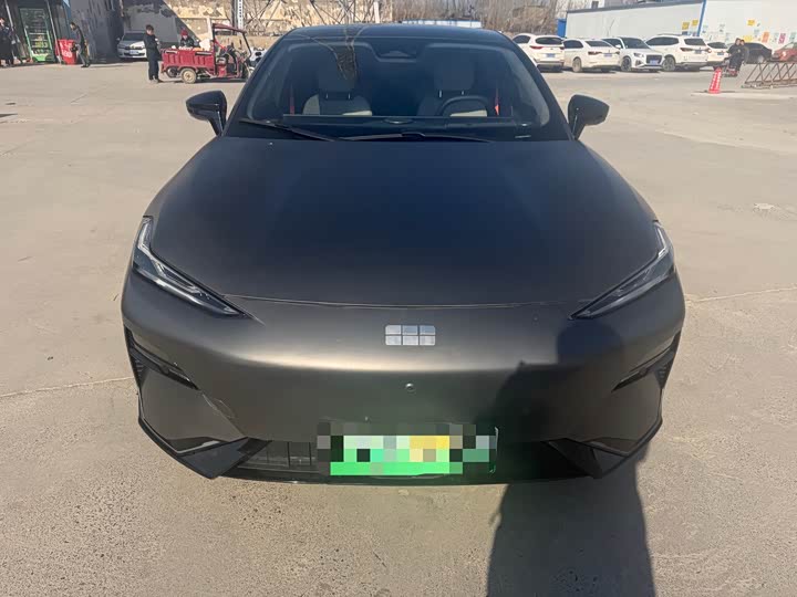 Фото 2 - Geely Galaxy E8