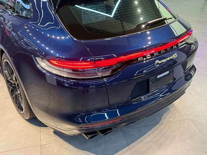 Фото 8 - Porsche Panamera Hybrid