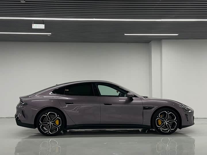 Фото 8 - Xiaomi SU7