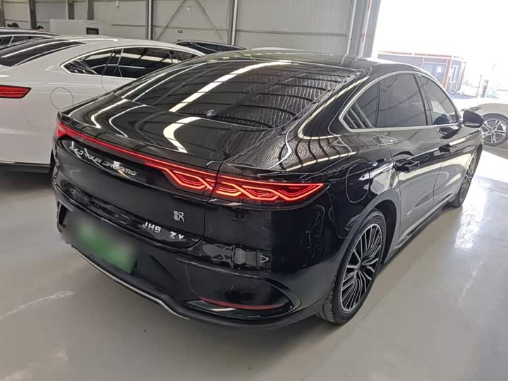 Фото 7 - BYD Han