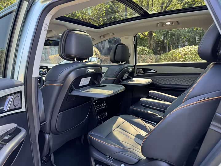 Фото 8 - Dongfeng Forthing Yacht