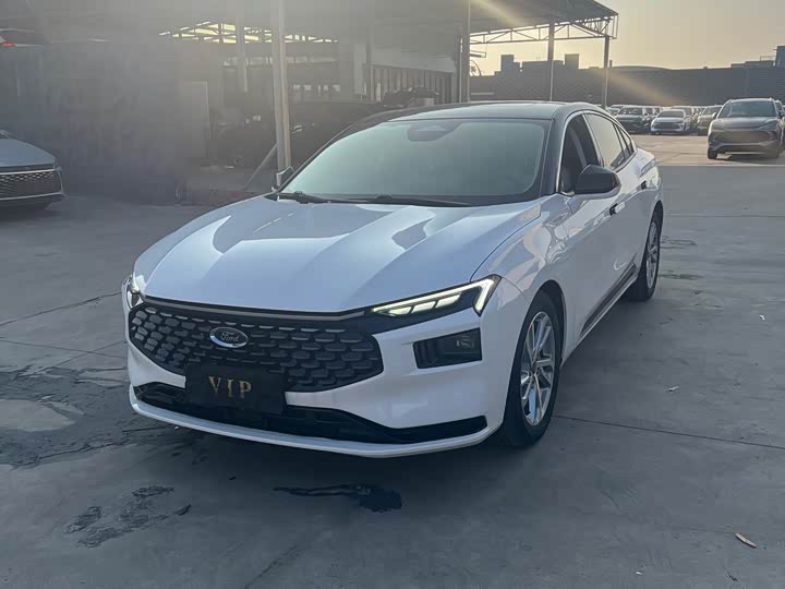 Фото 1 - Ford Mondeo