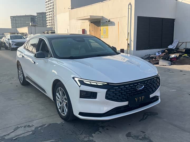 Фото 3 - Ford Mondeo