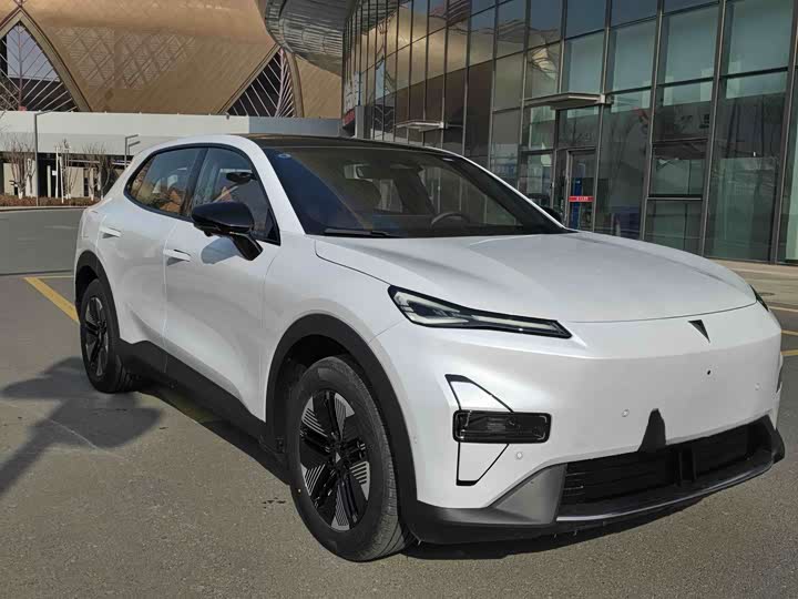 Фото 3 - Changan Deepal S05