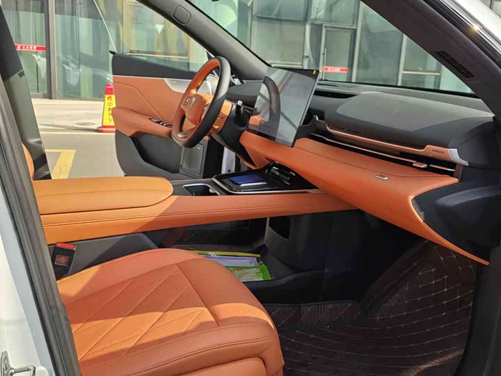 Фото 7 - Changan Deepal S05