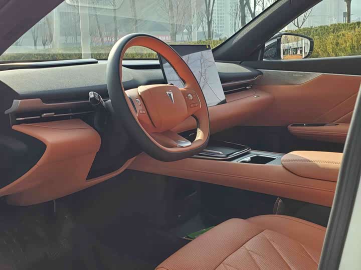 Фото 9 - Changan Deepal S05