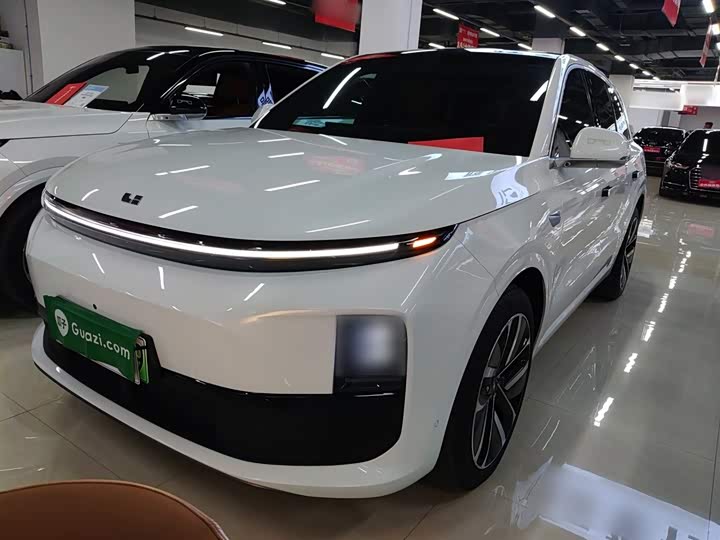 Фото 1 - LiXiang L6