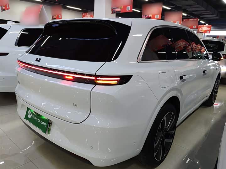 Фото 7 - LiXiang L6