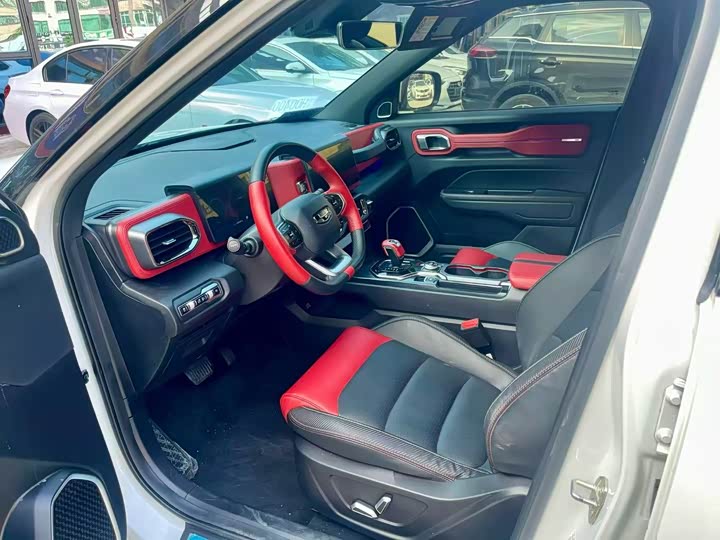 Фото 3 - Geely Icon