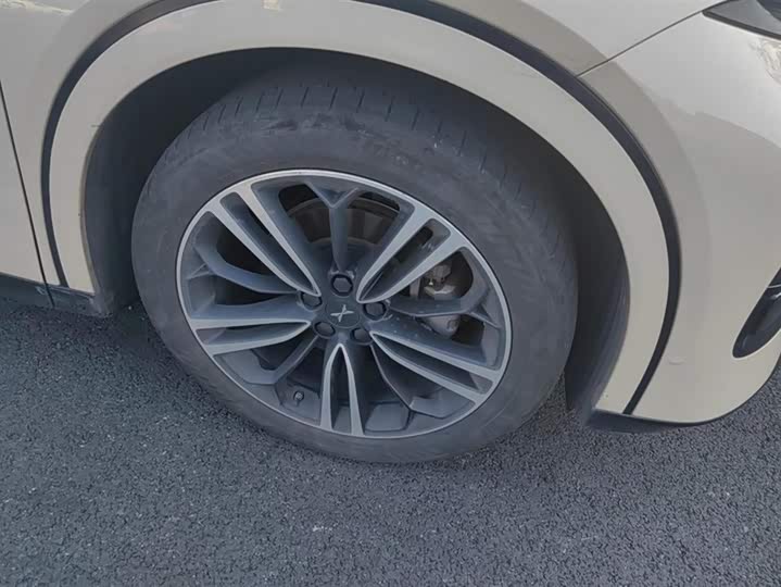 Фото 6 - XPeng G6