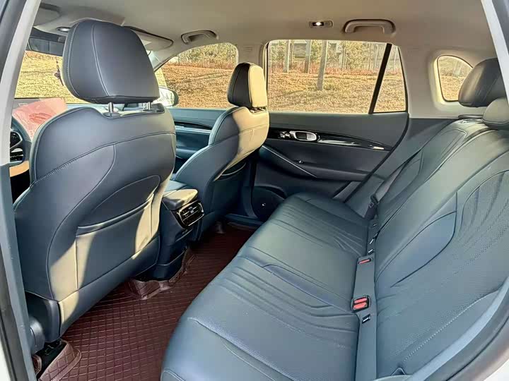 Фото 6 - Geely Galaxy E5