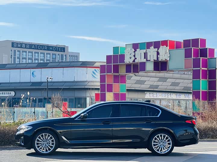 Фото 3 - BMW 5 Series