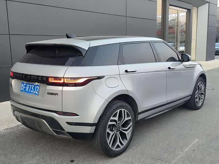 Фото 4 - Land Rover Range Rover Evoque L