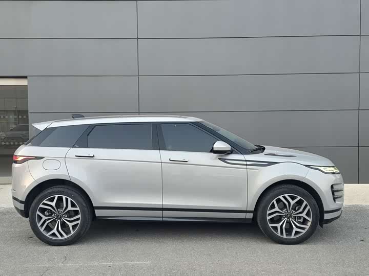 Фото 8 - Land Rover Range Rover Evoque L