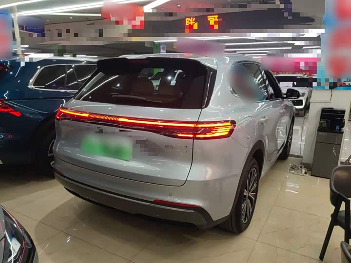 Фото 7 - Geely Galaxy Starship 7