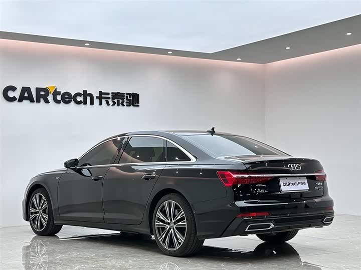 Фото 3 - Audi A6L