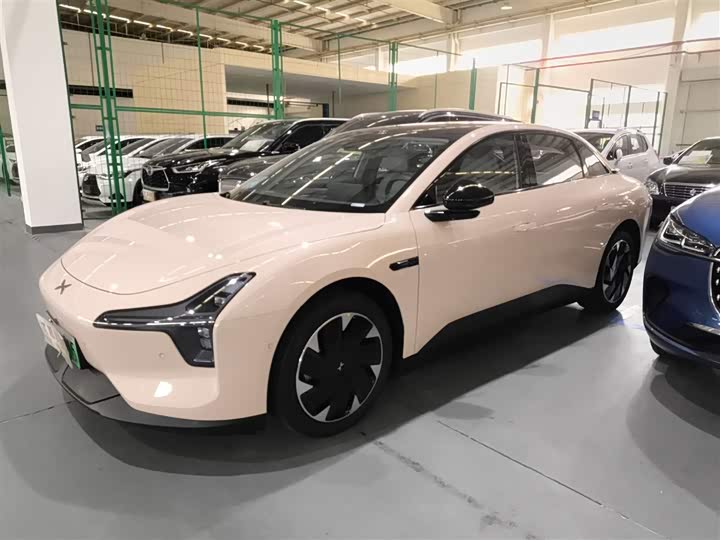 Фото 5 - XPeng Mona M03