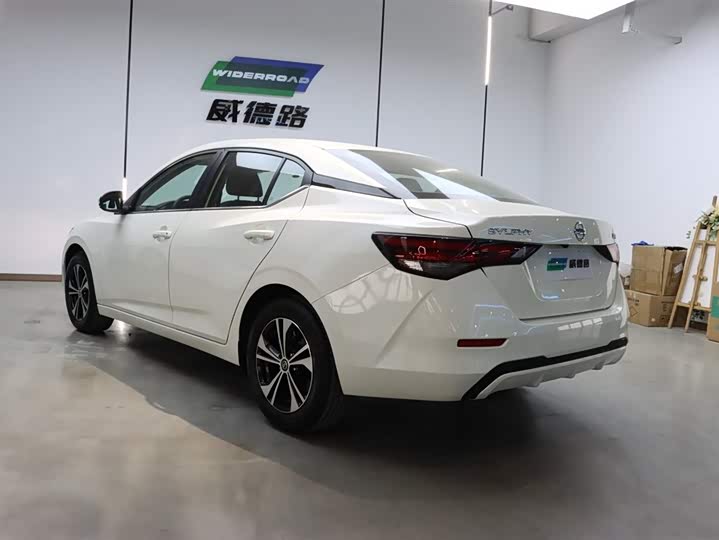 Фото 6 - Nissan Sylphy