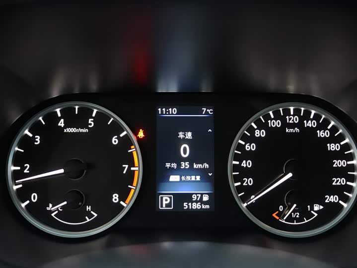 Фото 8 - Nissan Sylphy