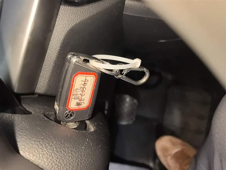 Фото 9 - Volkswagen Lavida