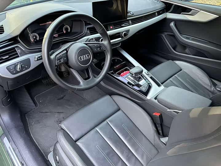 Фото 5 - Audi A5