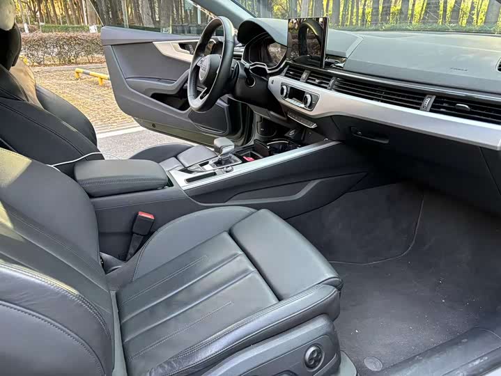 Фото 6 - Audi A5