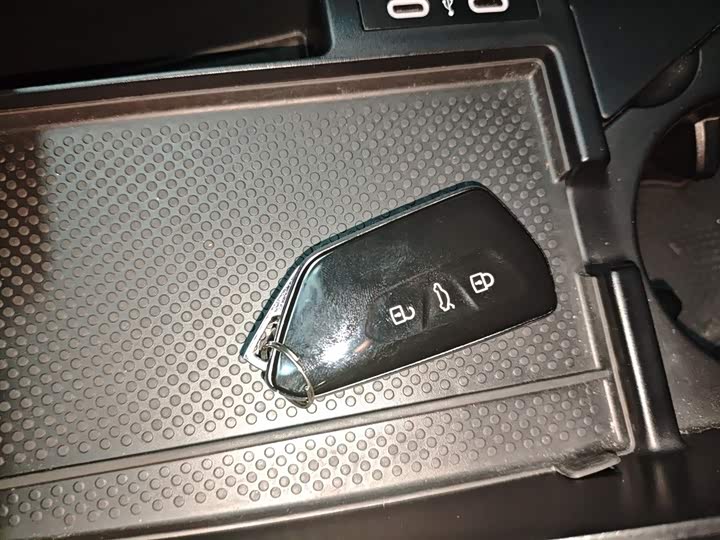 Фото 9 - Volkswagen ID.6 X