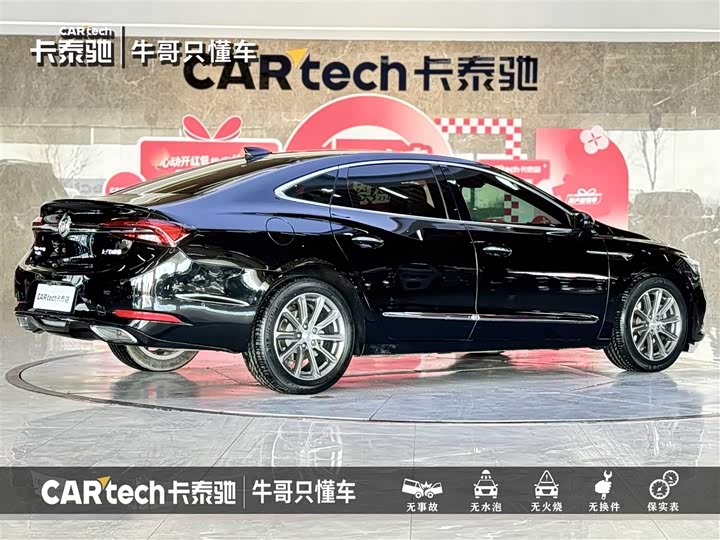 Фото 4 - Buick LaCrosse