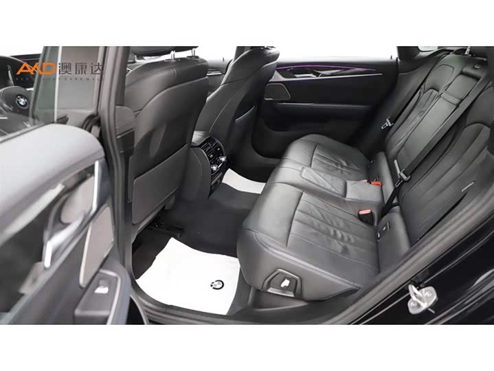 Фото 7 - BMW 6 Series GT