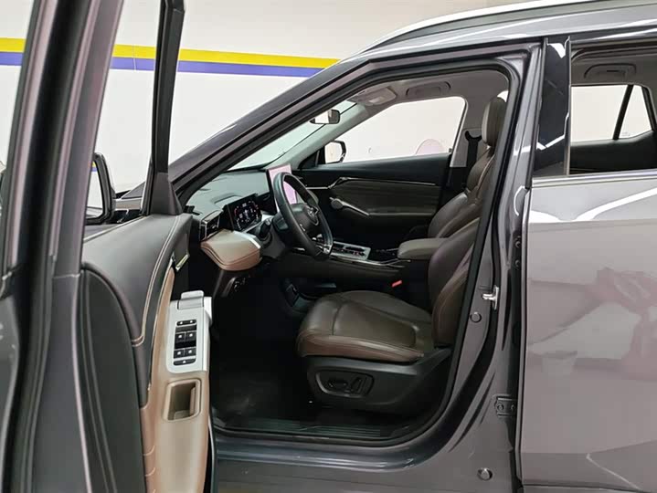 Фото 9 - GAC Trumpchi GS4