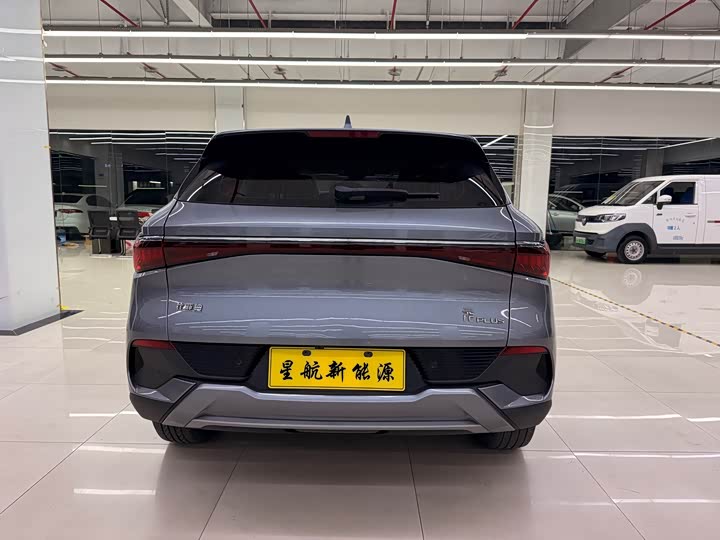 Фото 4 - BYD Yuan Plus