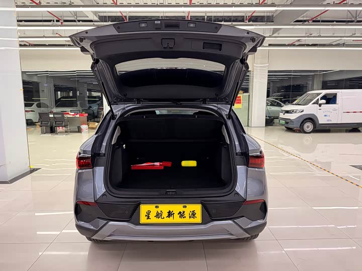 Фото 5 - BYD Yuan Plus