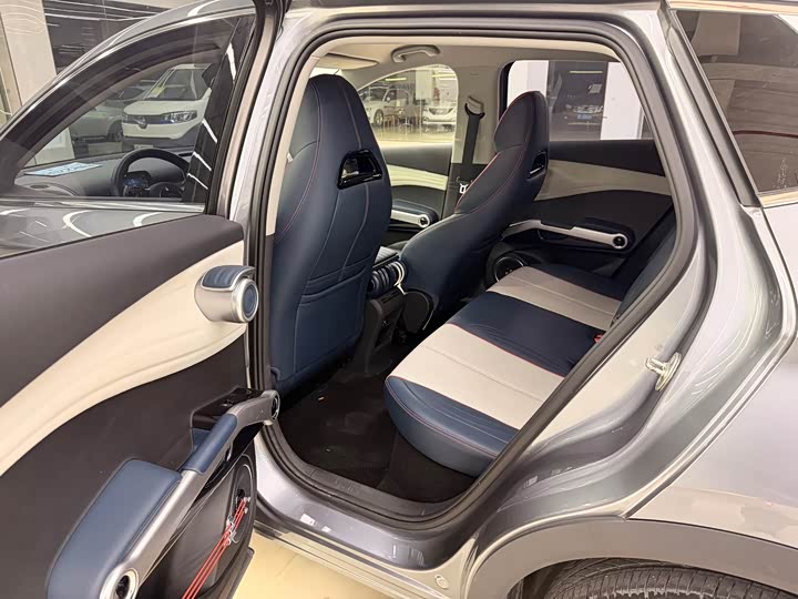 Фото 9 - BYD Yuan Plus