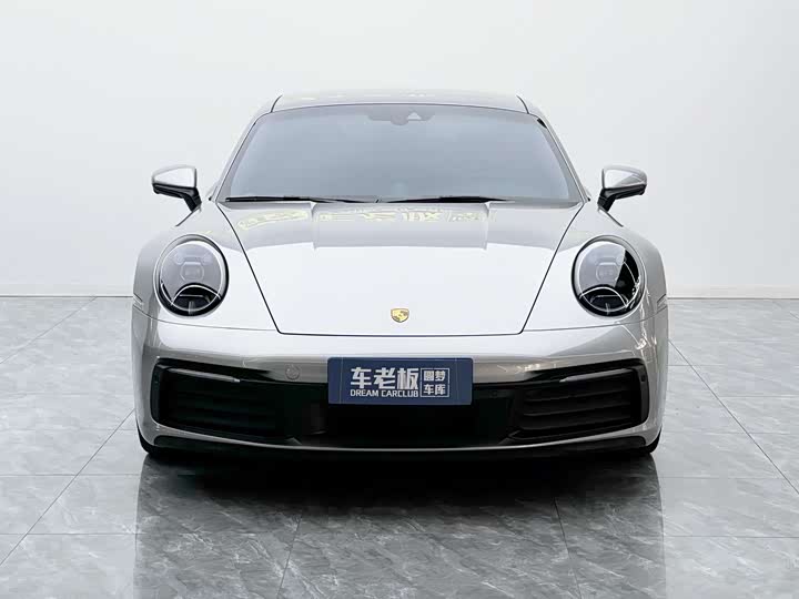 Фото 2 - Porsche 911