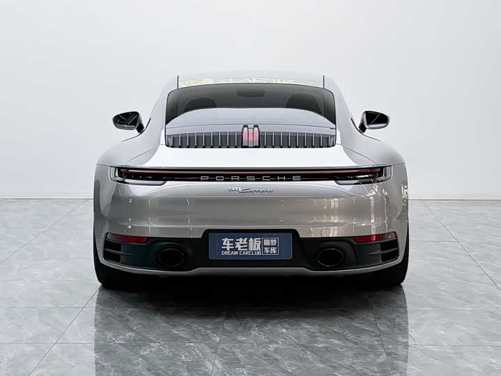 Фото 5 - Porsche 911