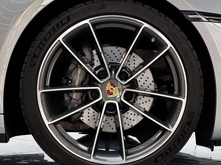 Фото 8 - Porsche 911