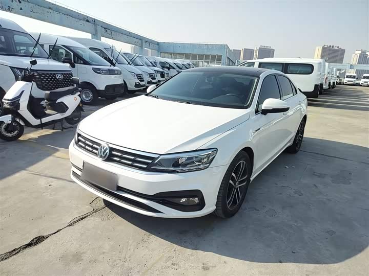 Фото 1 - Volkswagen Lamando L