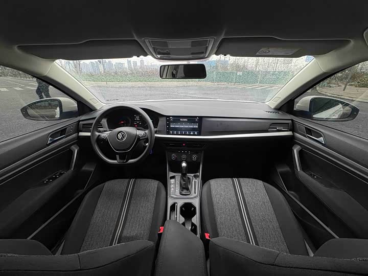 Фото 5 - Volkswagen Lavida