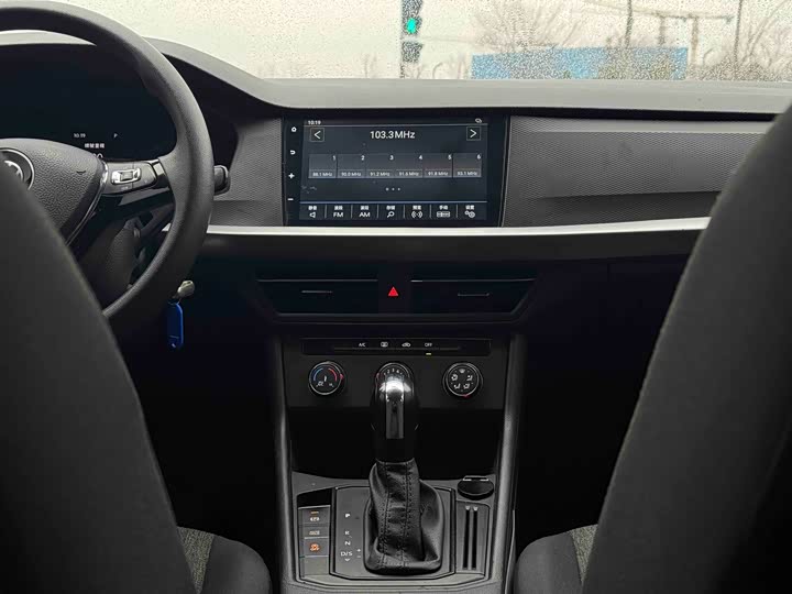 Фото 7 - Volkswagen Lavida