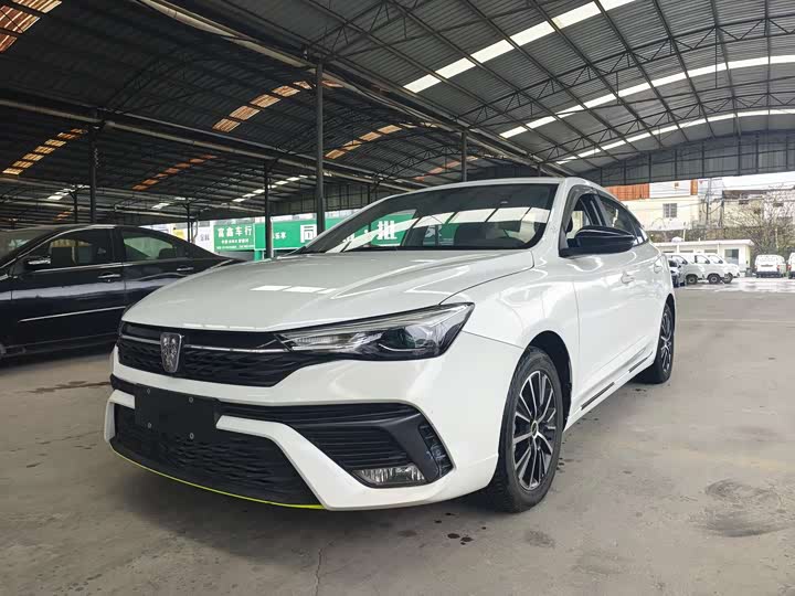 Фото 3 - Roewe i5