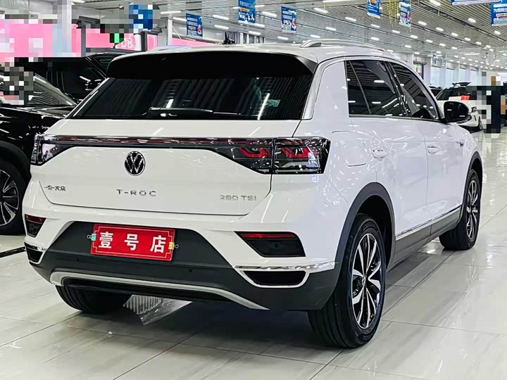 Фото 6 - Volkswagen T-Roc
