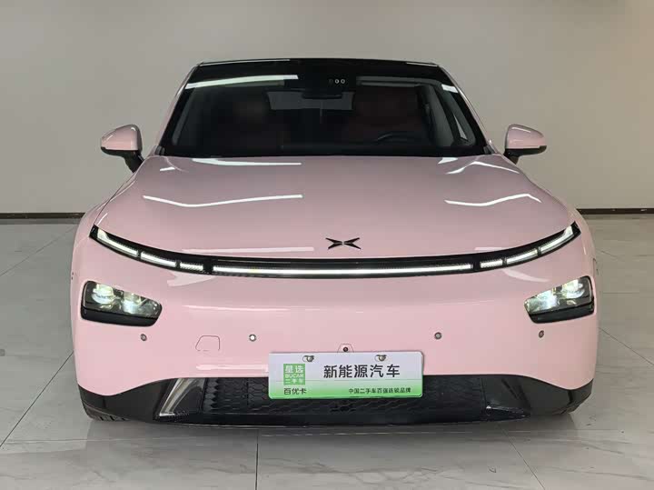 Фото 4 - XPeng P7