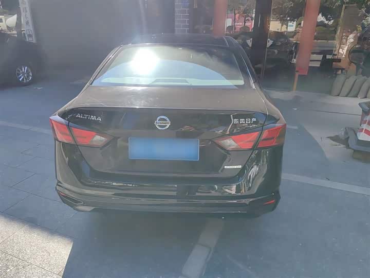 Фото 6 - Nissan Teana