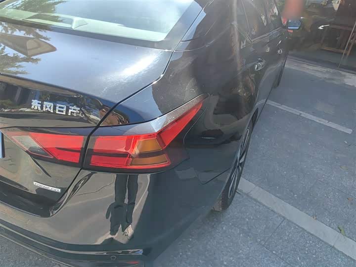 Фото 8 - Nissan Teana