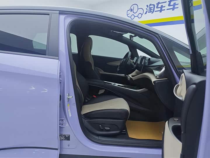 Фото 8 - BYD Dolphin