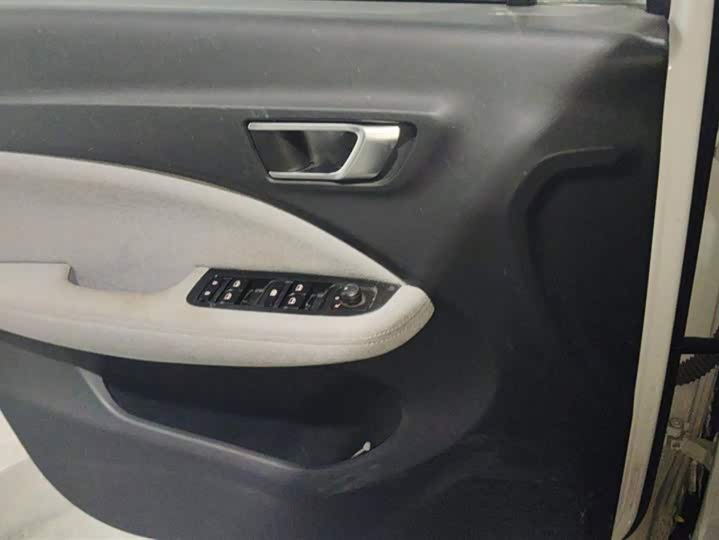 Фото 7 - Leapmotor T03